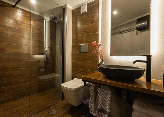 Wooden Apartment *