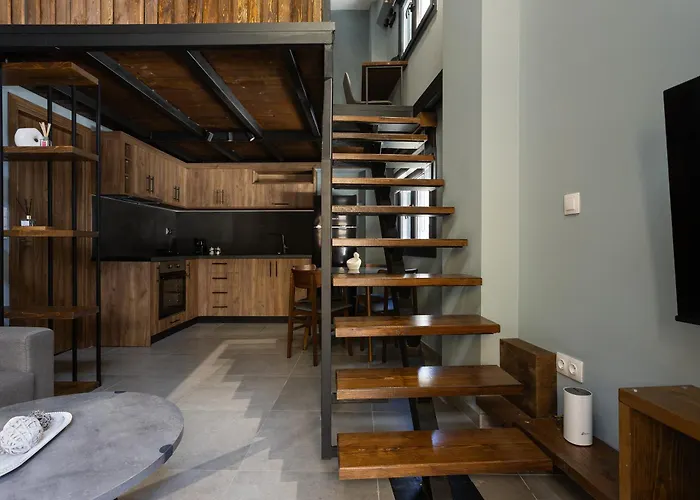 Wooden * Θεσσαλονίκη